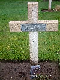 Lijssenthoek Military Cemetery - Bertrand, Francis